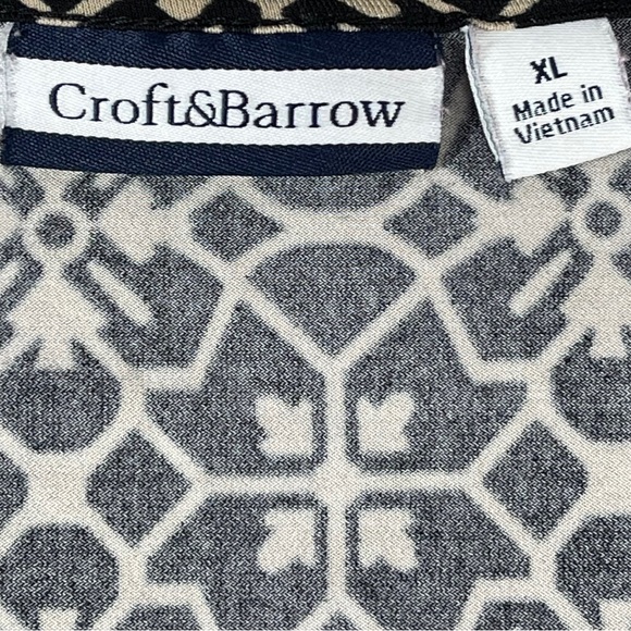 Croft & Barrow size Xl cream & black short sleeve tribal floral design shirt EUC - Picture 8 of 9